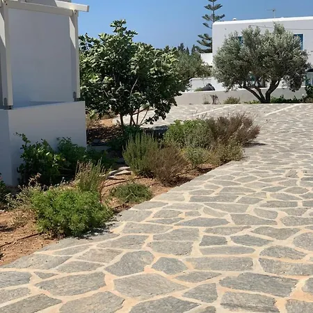 Chrisantakis Appartments アパート