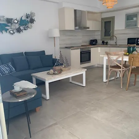 Chrisantakis Appartments Lägenhet *