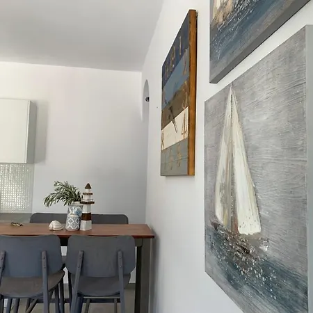 Chrisantakis Appartments アパート ドリオス