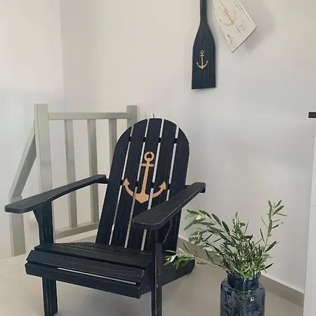 Chrisantakis Appartments アパート ドリオス